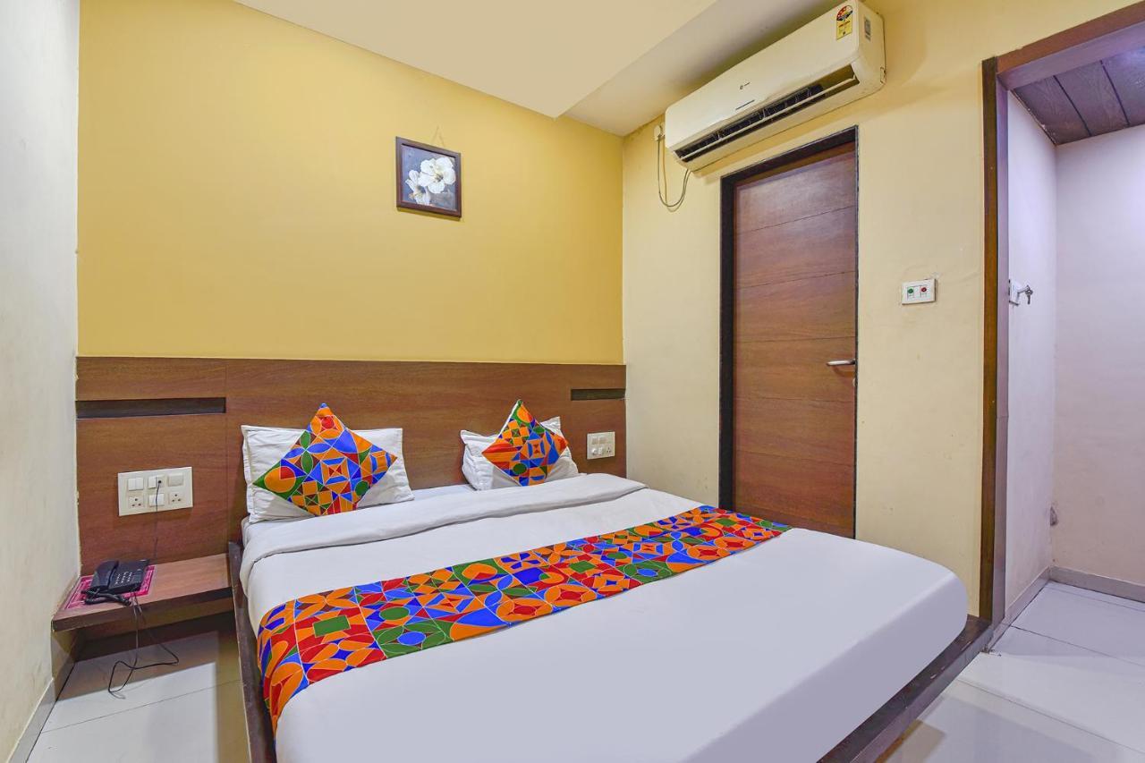 Fabhotel Rb Residency Surat Exterior photo