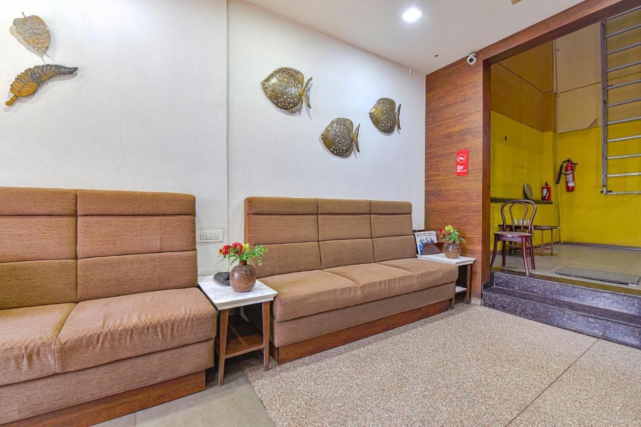 Fabhotel Rb Residency Surat Exterior photo